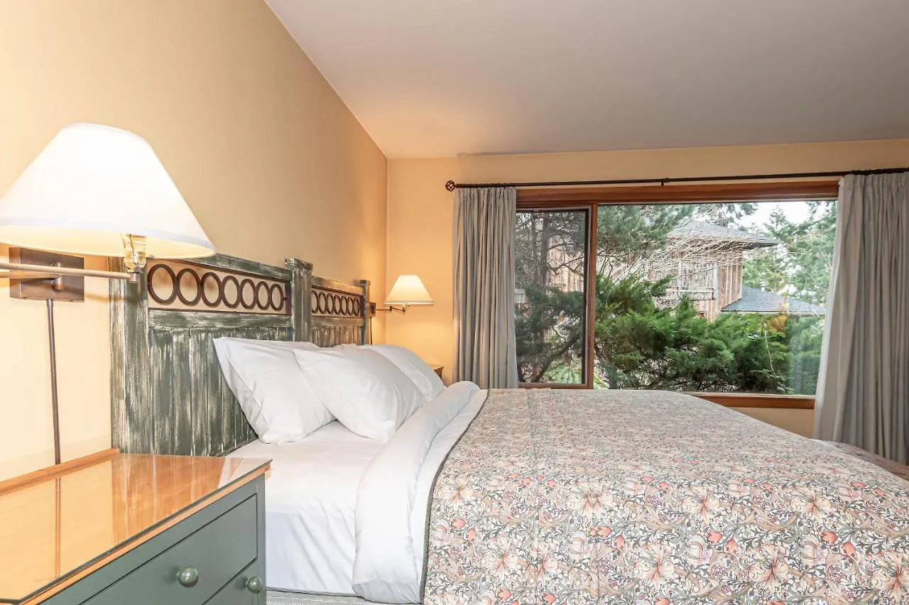 Ganges Hastings House Country House Hotel