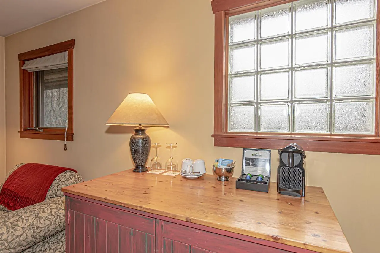 Ganges Hastings House Country House Hotel קנדה