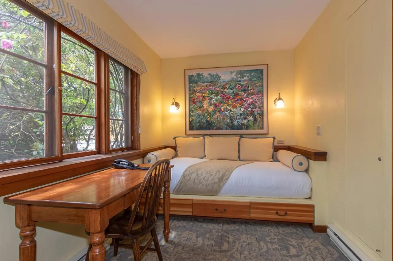Hastings House Country House Hotel Ganges 캐나다
